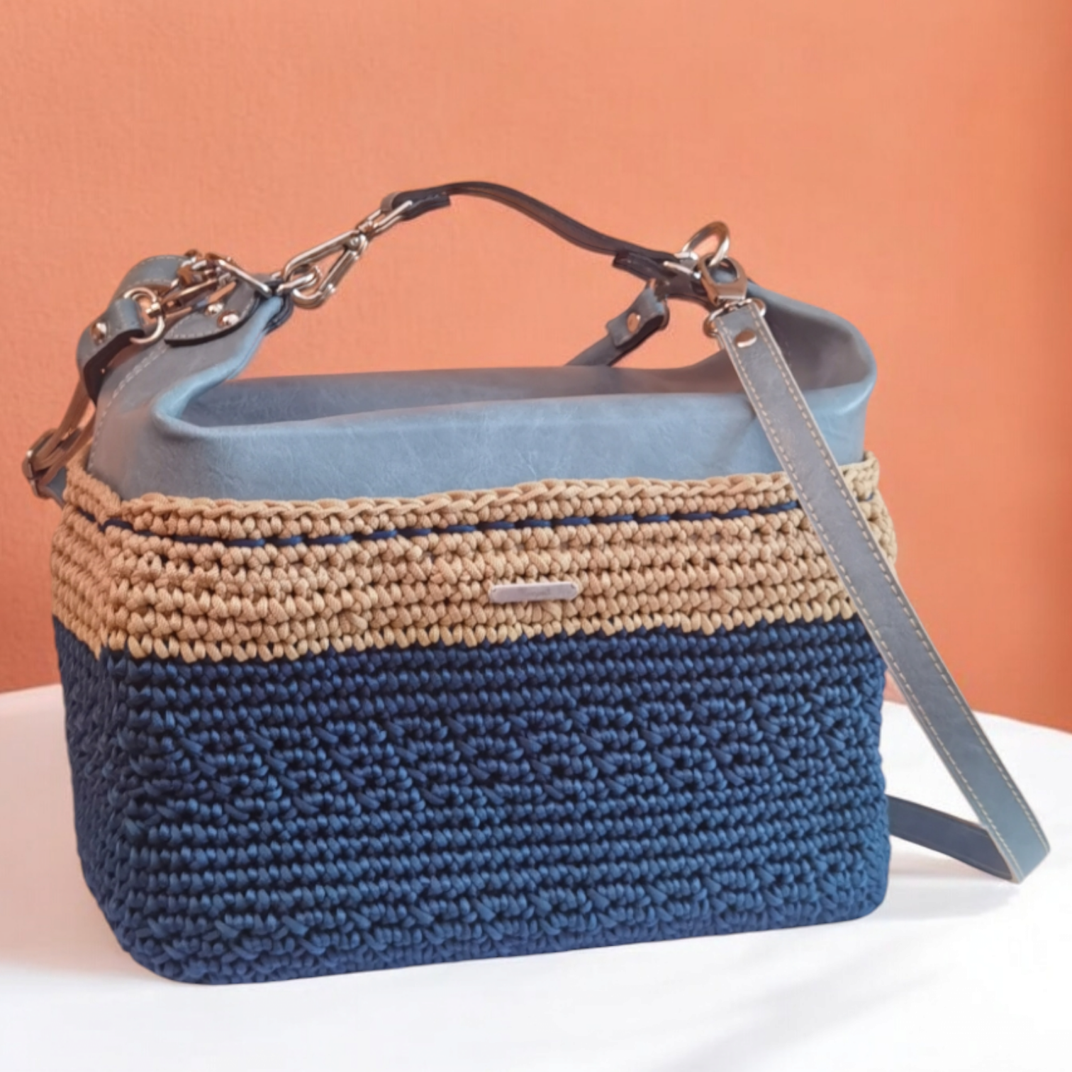 Custommade - Τσάντα boxy πετρόλ-κάμελ