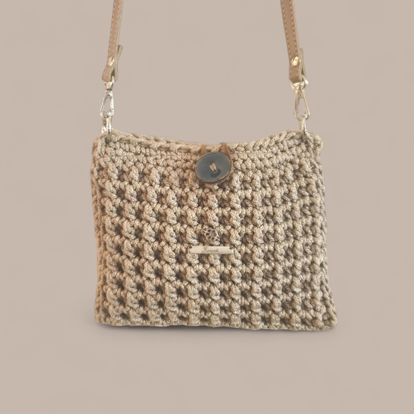 Ολόπλεκτο τσαντάκι μπεζ