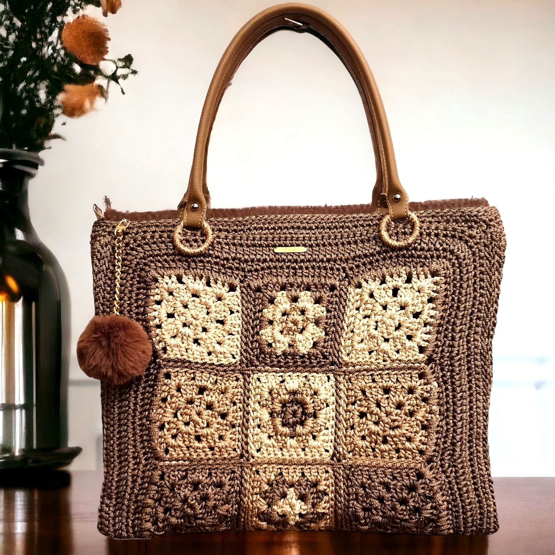 Tote bag με μοτιφ granny square μπεζ - εκρού - ιβουάρ