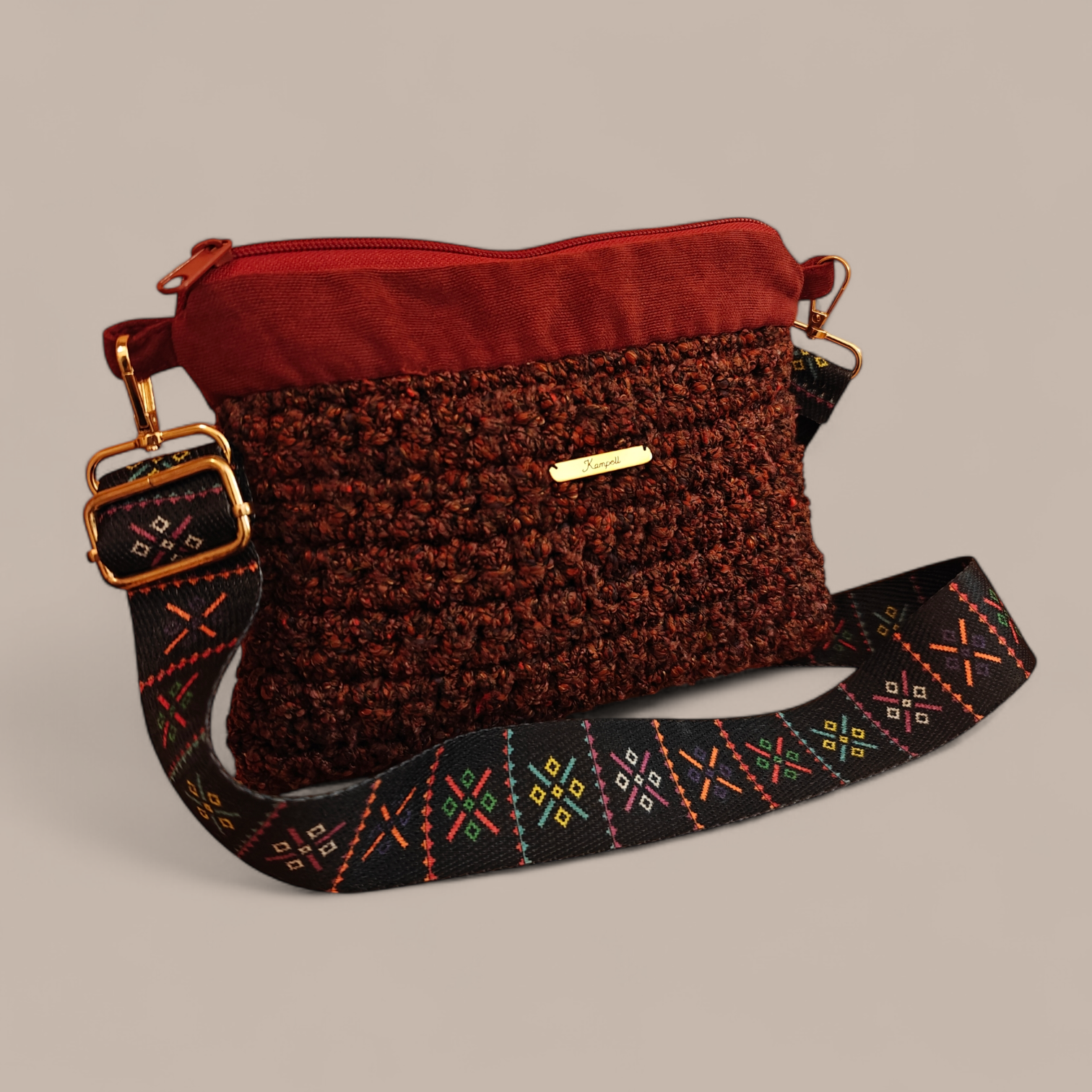 Μωβ τσαντάκι χιαστί