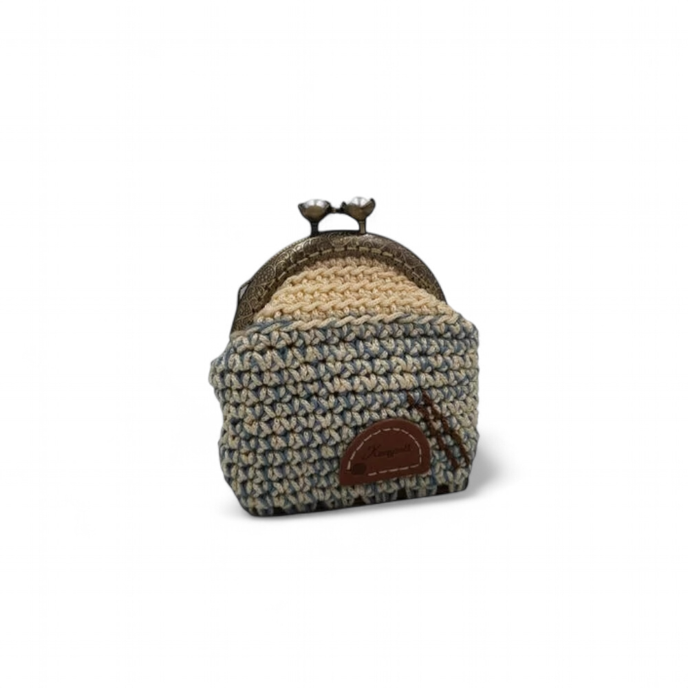 Σιέλ - ζαχαρί πορτοφολάκι κλικ κλακ με ξύλινο πάτο by Qrtos Creations