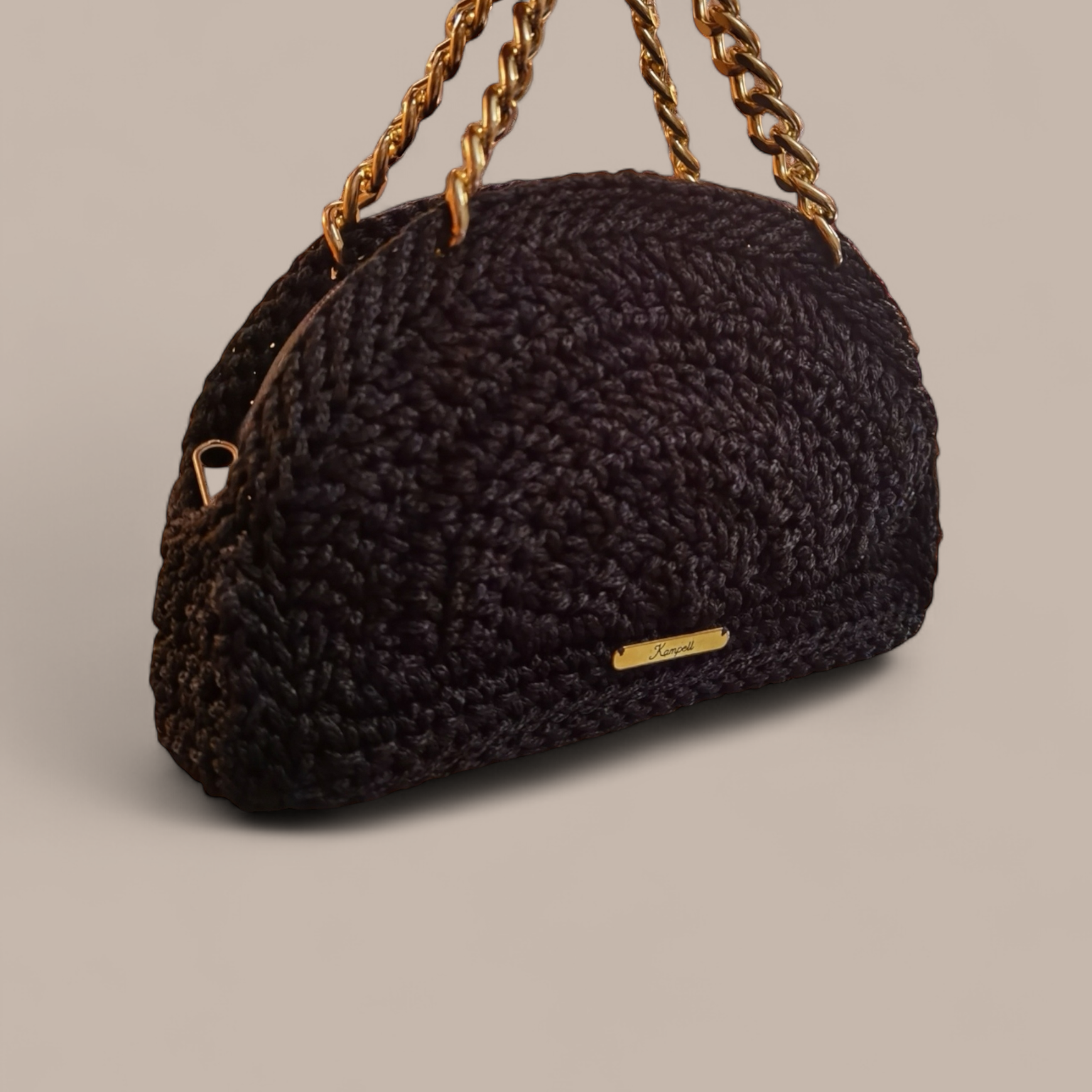 Μαύρο τσαντάκι mini "halfmoon"