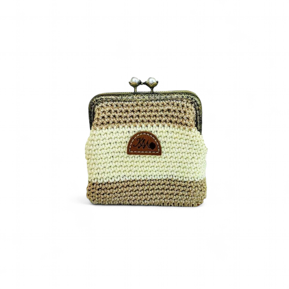 Ζαχαρί - μπεζ πορτοφόλι κλικ κλακ με ξύλινο πάτο by Qrtos Creations